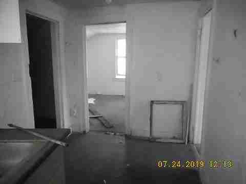 19171 Danbury (25)_m.jpg